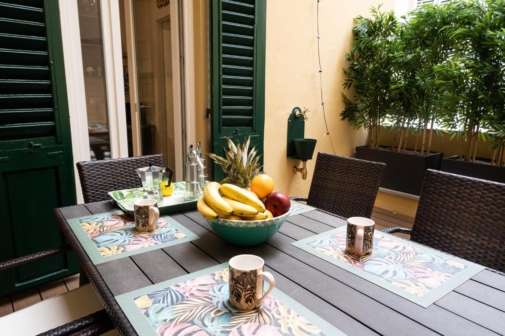 Florentine Jungle Large Terrace Near The Station Apartment Florence Exterior photo